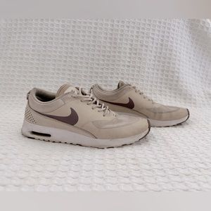 Nike Air Max Thea size 7.5